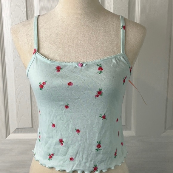 Colsie Spaghetti Strap Crop Top Size M - Picture 5 of 9